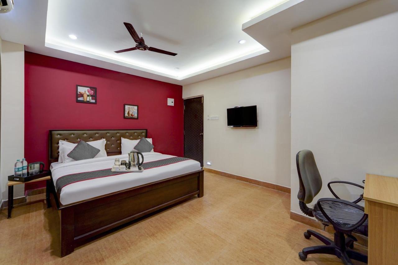 Super Townhouse G Silver Near Us Biometric होटल Chennai
